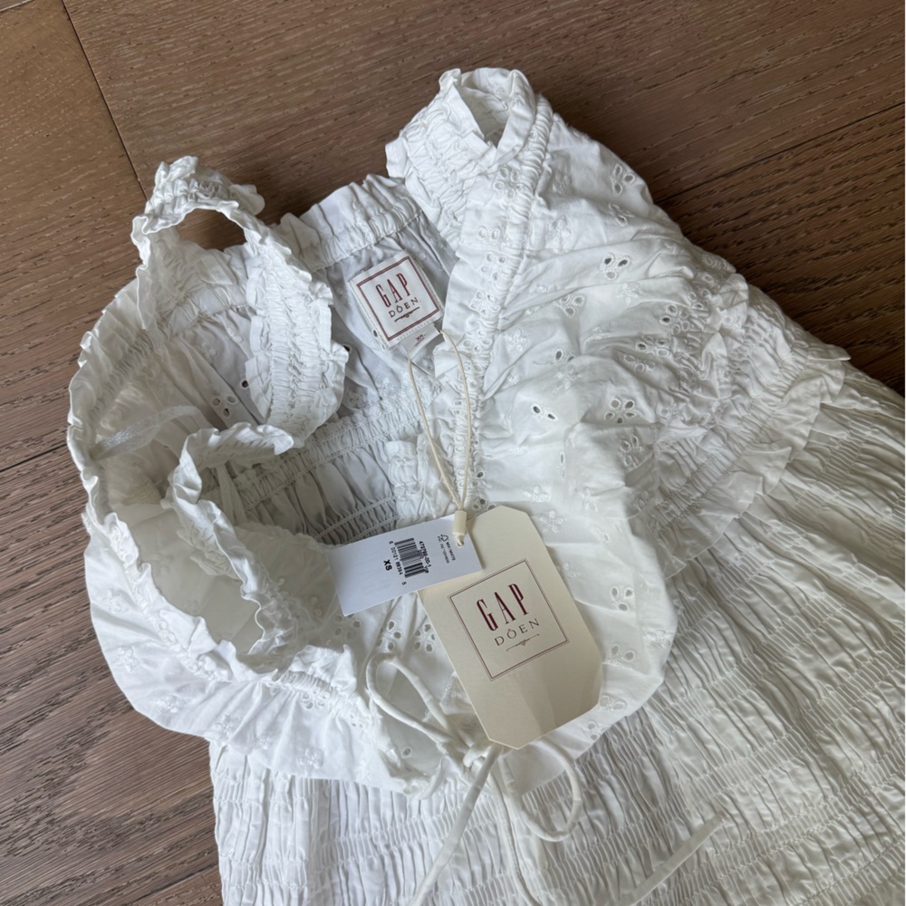 Doen x Gap White Eyelet Smocked midi Sundress XS new with tags - Picture 4 of 6
